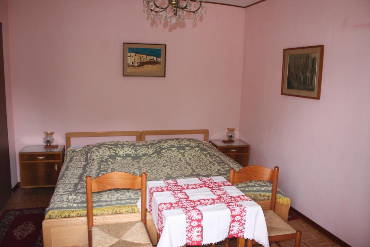 Sobe Vrabec Apartment Порторож Екстериор снимка